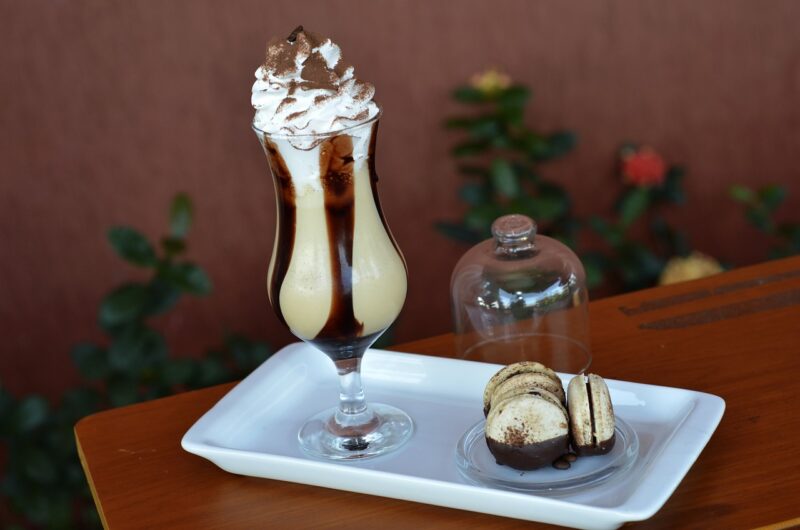 sweets the coffee shop the desert 4367919 e1760594186514